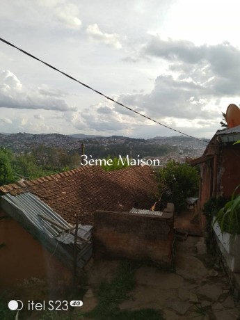 03-maisons-a-vendre-dans-un-seul-terrain-big-2